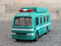 トミカ No.92 トヨタ コースター 警視庁機動救助車 — image 1