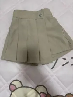 ベージュ プリーツ キュロットパンツ 100cm~ — image 1