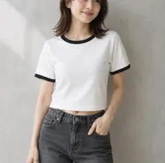 WEGO　ホワイト×ブラック リンガーTシャツ クロップド丈 — image 1