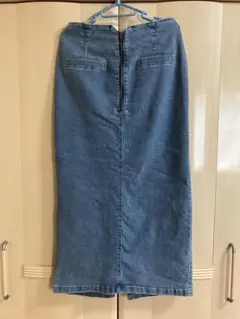 美品　Mサイズ ジップアップ タイトスカート — image 1
