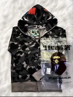 A BATHING APE シャークパーカーベージュカモ — image 1