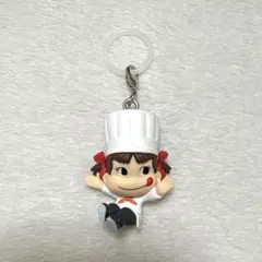 ペコちゃんお菓子のめじるしアクセサリー2026 シェフペコちゃん — image 1