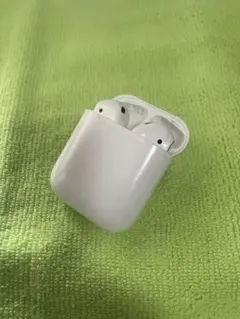 【ミー様専用】AirPods2 第二世代 — image 1