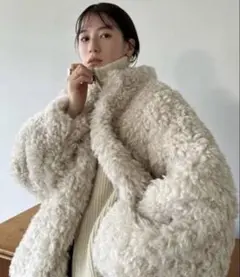 MINAMI TANAKA×CLANE CURL FUR SHORT COAT — image 1