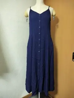 おしゃれ　ユニクロ　キャミワンピース ネイビー Mサイズ　シャツワンピース — image 1