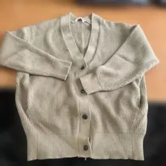 ベージュ リブ編み Vネックカーディガン — image 1