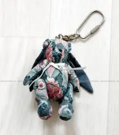 LIBERTY リバティ ウサギ キーホルダー — image 1