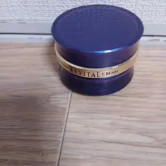 SHISEIDO REVITAL CREAM 保湿クリーム — image 1