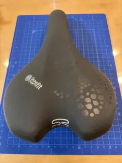 セラロイヤル　サドル — image 1