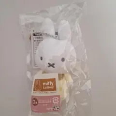aoiさま専用　ミッフィー マスコットバッジ D賞 — image 1