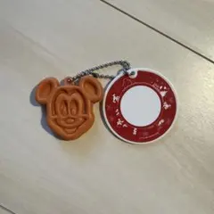 ディズニーリゾート　ミッキー　ワッフル　キーホルダー　キーチェーン — image 1