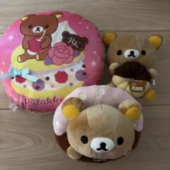 サンエックス　リラックマ　ぬいぐるみ　クッション　ドーナツ　マカロン　新品未使用 — image 1