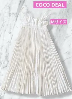 COCO DEAL ココディール　キャミプリーツワンピース　アイボリー　ホワイト — image 1