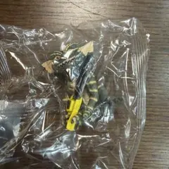 グレムリン Hide&Seek かくれんぼフィギュア ストライプ チェーンソー — image 1