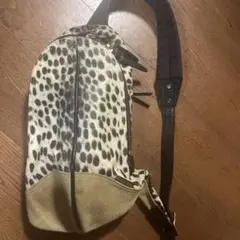 EVER KHAKI ワンショルダーバック — image 1