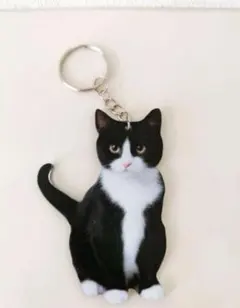 黒白猫　ハチワレ　はちわれ　猫　キーホルダー　キーリング　ネコ　ねこ — image 1