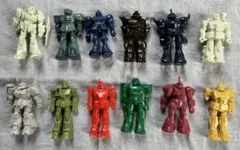 ガンダム ミニプラモ 昭和 おまけ — image 1