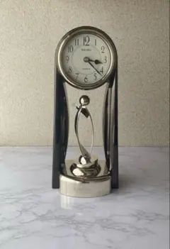 SEIKO 【株式会社服部セイコー】回転飾り付き置時計 クォーツ　高さ32cm — image 1
