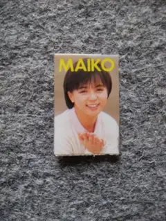 伊藤麻衣子　ステッカー　３・３ｘ２・１ｃｍ　明星付録 — image 1