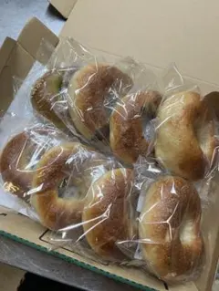 ⑨【本日焼き本日発送】ベーグル8個入り(ネコポス) — image 1