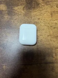 Apple AirPods 本体 ワイヤレス充電ケース付き 第2世代 — image 1
