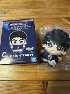 一番くじ サッカー日本代表三笘薫きららい ずマスコット — image 1