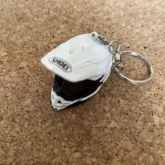 SHOEI オフロードヘルメット キーホルダー — image 1