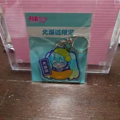 初音ミク 北海道限定 メロン アクリルキーホルダー — image 1