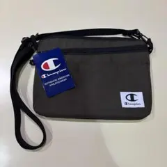 新品未使用　Champion サコッシュ ブラウン　焦茶 — image 1