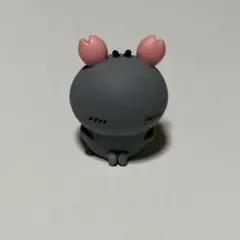 ソフビフィギュア3 シークレット ちいかわ グレーの子 — image 1