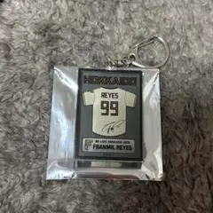 ファイターズ ユニフォーム レイヤーキーホルダー レイエス 99番 — image 1