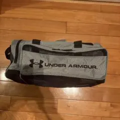 UNDER ARMOUR ボストンバッグ グレー — image 1