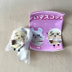 ちいかわ たべものいっぱいマスコット3 ラッコ — image 1