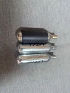 LEZYNE CO2ボンベ 16g 3本セット — image 1