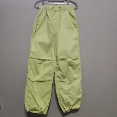 niko and…　ワークパンツ イエロー — image 1