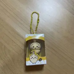 ちいかわ うさぎ　チョコボックス　キーホルダー　チョコチャーム — image 1