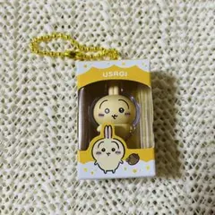 ちいかわ　チョコボックス　ボックス入りフィギュア　うさぎ　キーホルダー — image 1