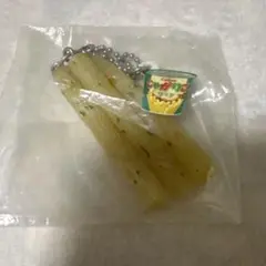 カルビー じゃがりこ サラダ ミニチュアキーホルダー — image 1