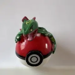 ポケモン レックウザ モンスターボール フィギュア — image 1