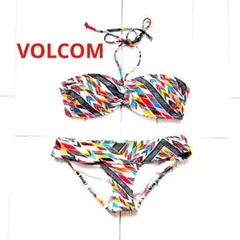 VOLCOMジオメトリック柄 ホルターネック ビキニセット — image 1