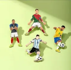 W杯　ピンバッジ4個セット メッシ　 クリロナ ムバッペ　エムバペ ネイマール — image 1