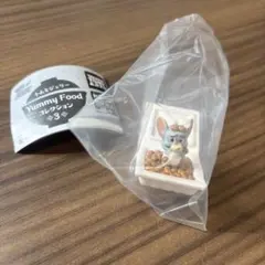 トムとジェリーYummy Food納豆まみれのタフィー ガチャガチャ — image 1