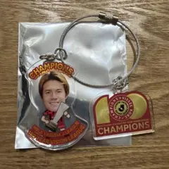 【店舗限定】酒井高徳　ヴィッセル神戸 優勝記念 ワイヤーチェーンキーホルダー — image 1