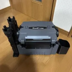 大特価　タックルボックス（Sサイズ）ロッドホルダー2個 小物入れ1個 新品 — image 1