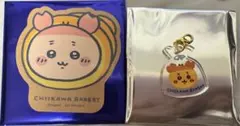 ちいかわベーカリー アクリルキーホルダー ステッカーセット　古本屋 — image 1