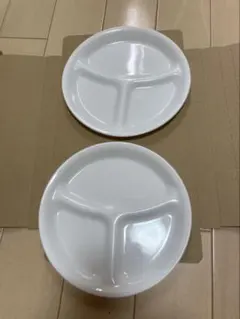 コレール　新品ホワイト 3つ仕切り ランチプレート — image 1