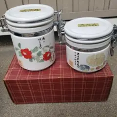 愛の詩 武者小路実篤 陶器キャニスター 2個セット — image 1