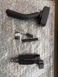 ギターカポタスト　シールド他小物 — image 1