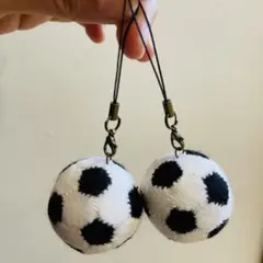 フェルトストラップ＊サッカーボール＊1個 — image 1