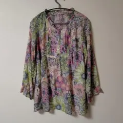 【美品】EMOOL 長袖トップス　Lサイズ 花柄 — image 1